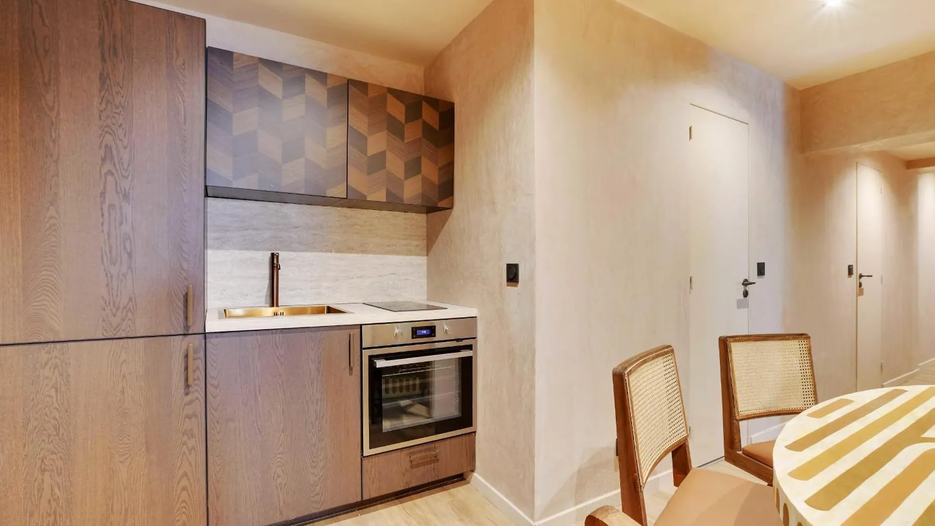 Amazing Residence Caire Montorgueil Paris 0*,